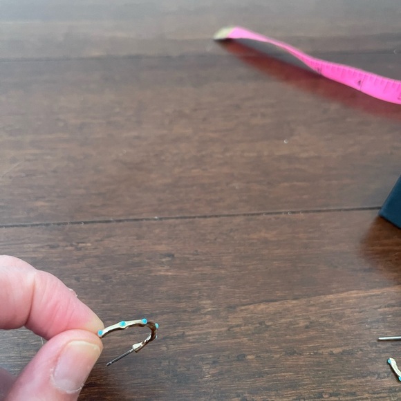 gold & turquoise hoop earrings - Picture 3 of 4